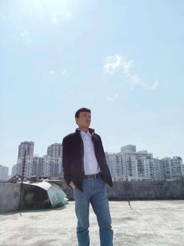 蓝色心情的第一张照片--扬州相亲服务中心