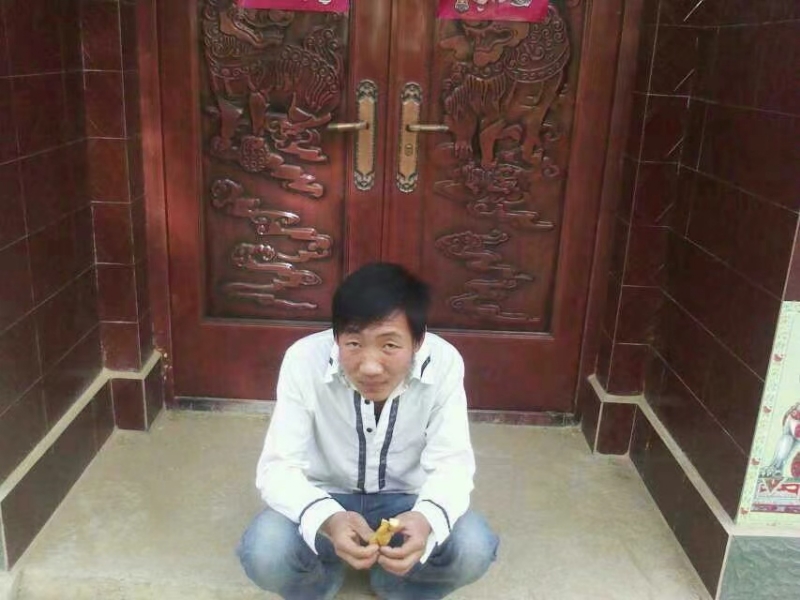 潘先生的第一张照片--扬州相亲服务中心
