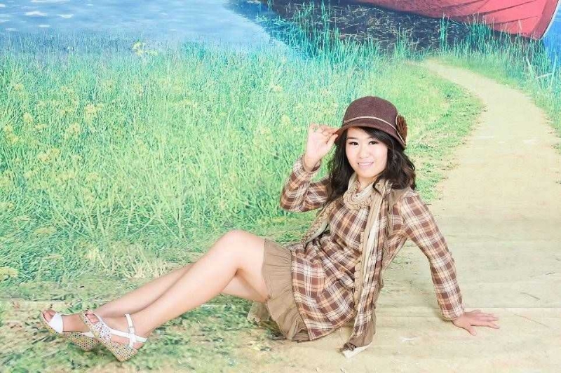 啊妍的第一张照片--扬州相亲服务中心