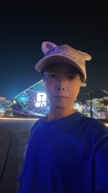 富贵使我们相遇的第一张照片--扬州相亲服务中心