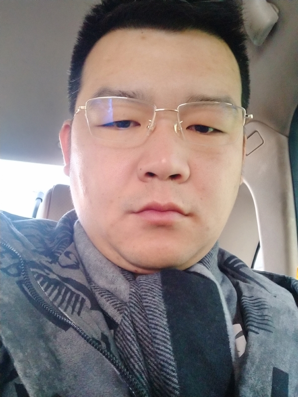 丶情歌的第一张照片--扬州相亲服务中心
