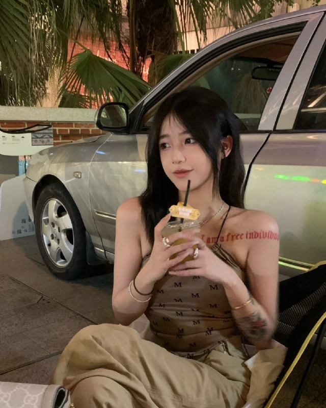 娜娜的第一张照片--扬州相亲服务中心