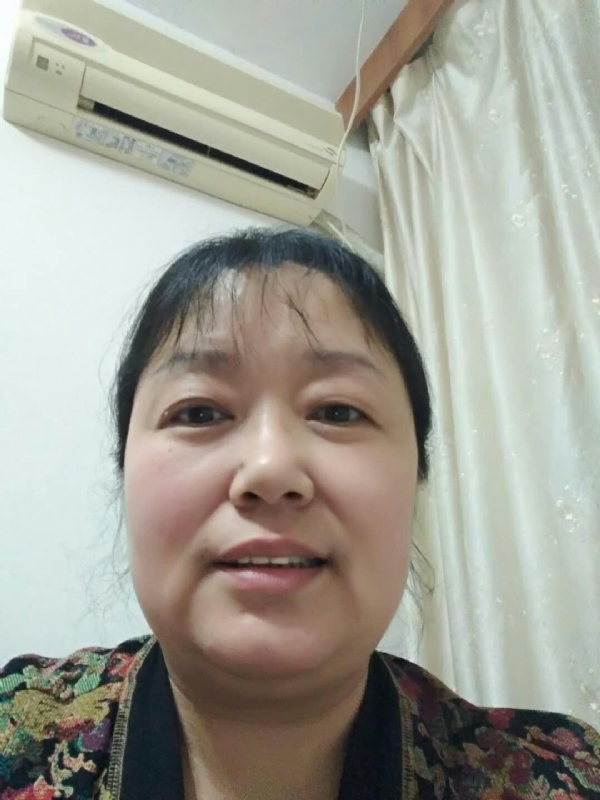 雨中漫步的第一张照片--扬州相亲服务中心