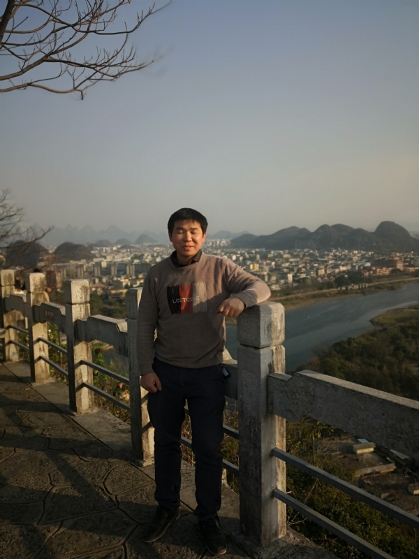 漓江之上的第三张照片--扬州相亲服务中心