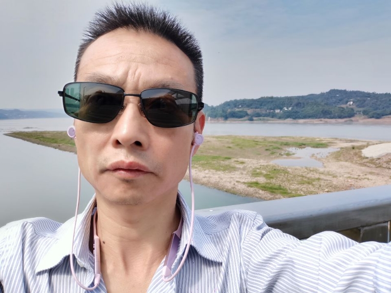 猪哥哥的第一张照片--扬州相亲服务中心