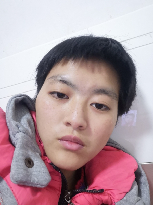 王秋艳的第一张照片--扬州相亲服务中心