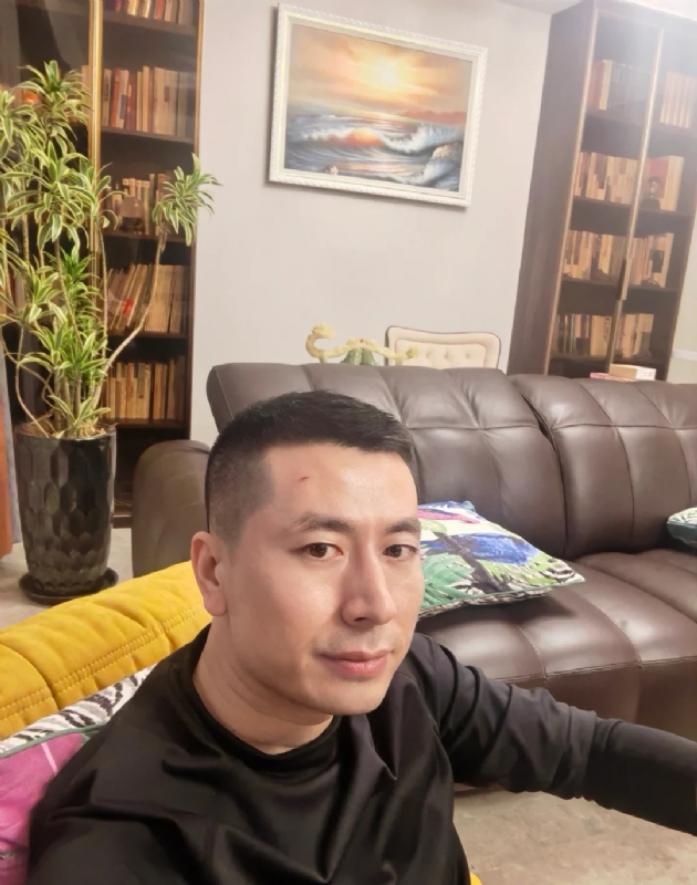 Gs的第二张照片--扬州相亲服务中心