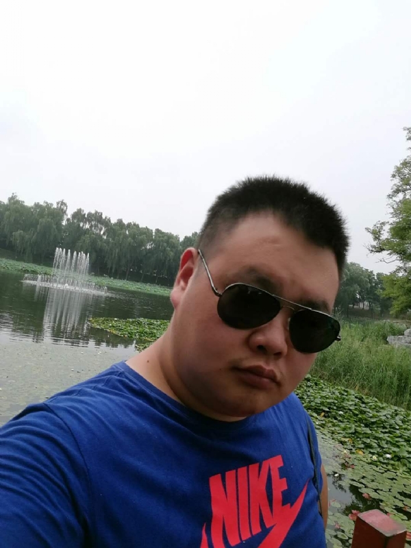 石头的第一张照片--扬州相亲服务中心