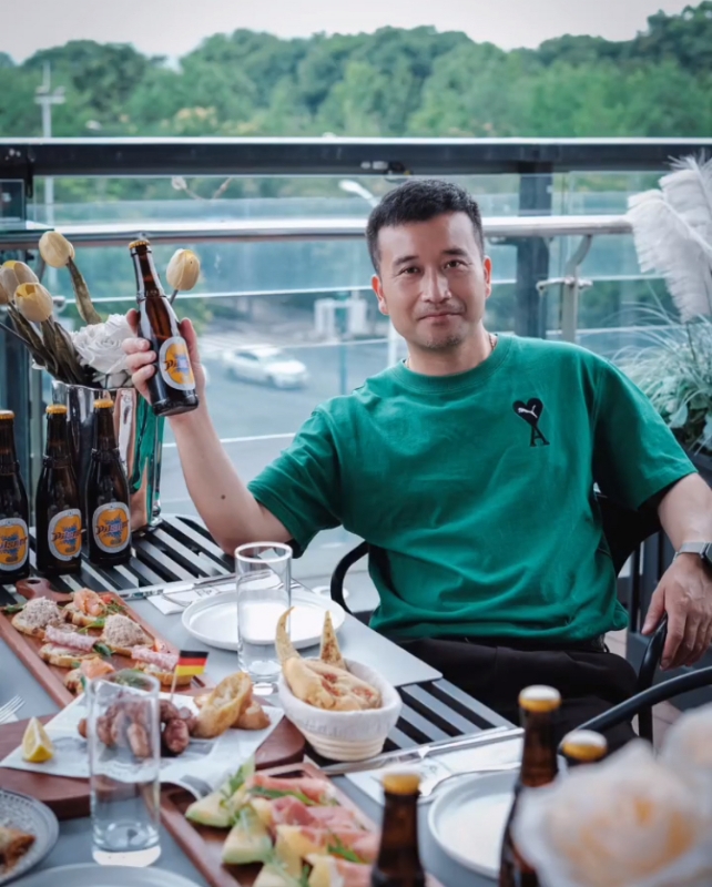 陳文斌的第一张照片--扬州相亲服务中心
