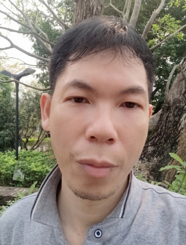 漂浮的云的第一张照片--扬州相亲服务中心