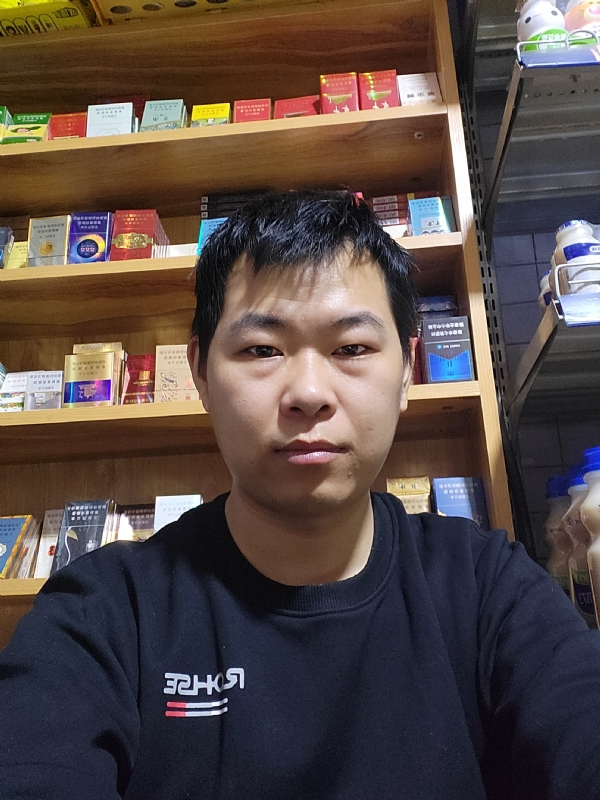 路途中的暖风的第一张照片--扬州相亲服务中心