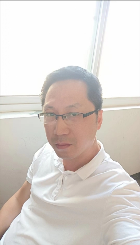 划过生命的流星的第一张照片--扬州相亲服务中心