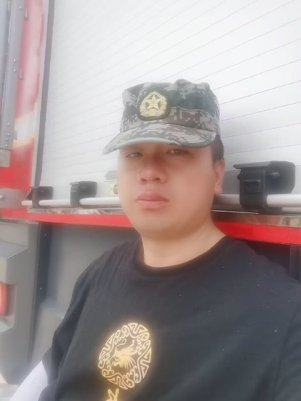阿萨大大的第一张照片--扬州相亲服务中心