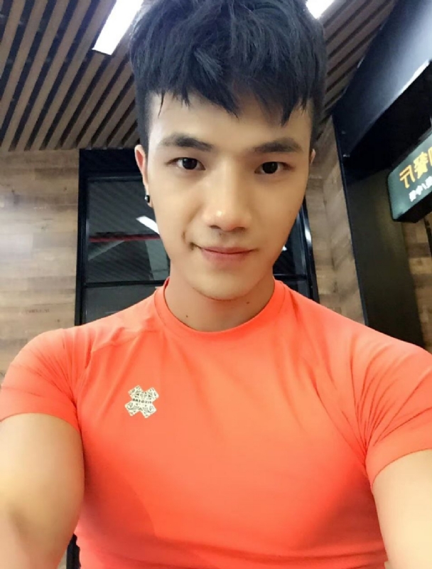 航航的第一张照片--扬州相亲服务中心