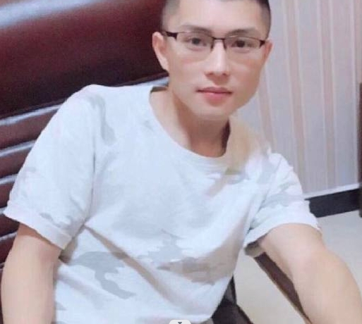 辉辉辉的第一张照片--扬州相亲服务中心