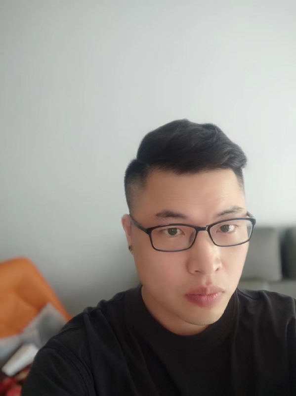 Vincent的第一张照片--扬州相亲服务中心