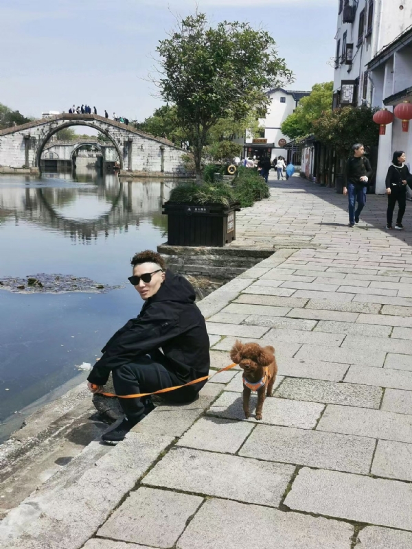 皮卡丘的第一张照片--扬州相亲服务中心
