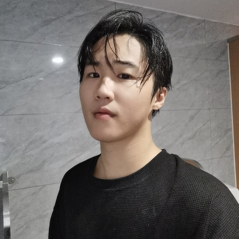 乳酸菌君的第一张照片--扬州相亲服务中心