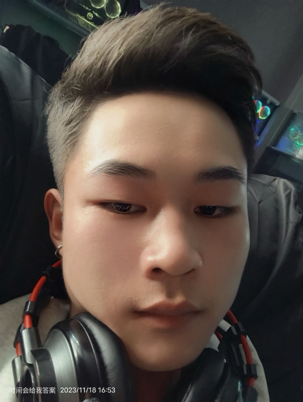 烦烦的小林的第一张照片--扬州相亲服务中心