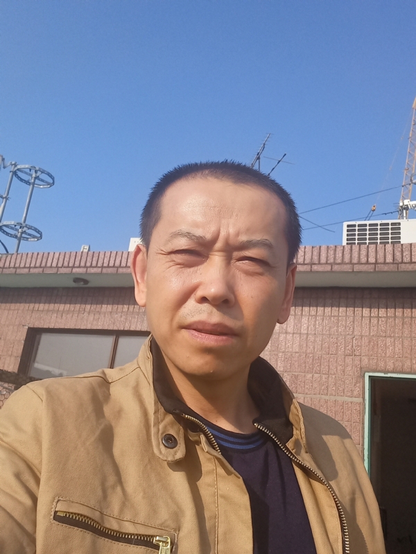红尘逐浪的第一张照片--扬州相亲服务中心