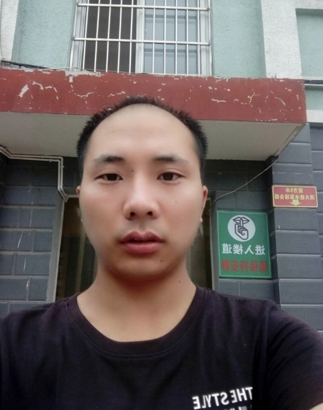 亮亮的第一张照片--扬州相亲服务中心
