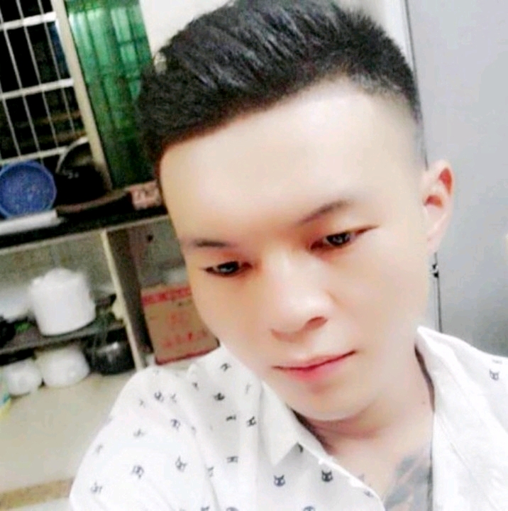 子龙的第一张照片--扬州相亲服务中心