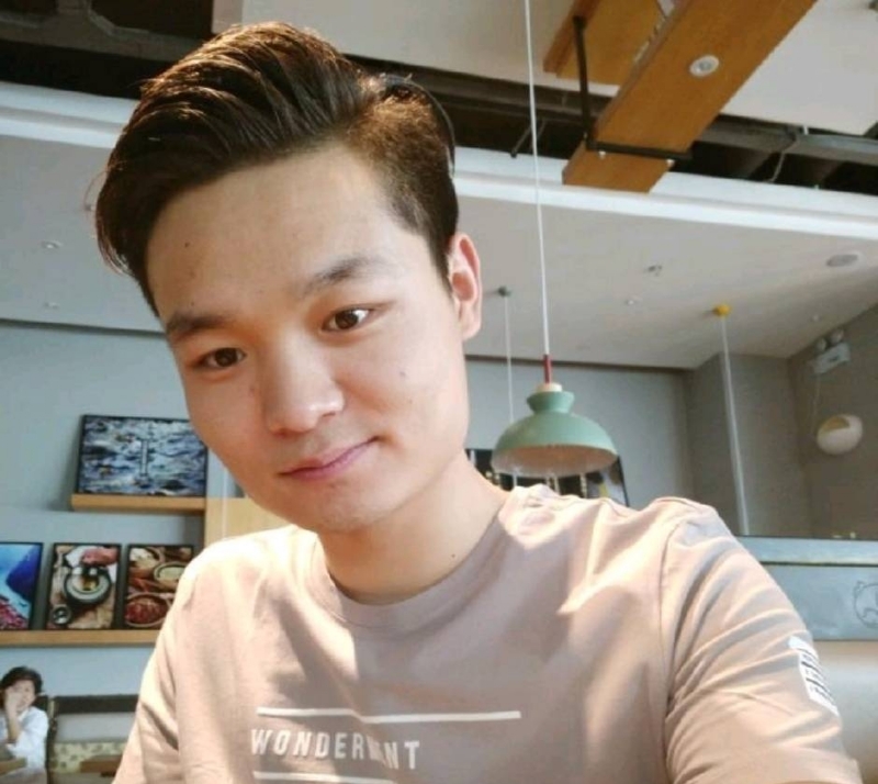 裴海洋的第二张照片--扬州相亲服务中心