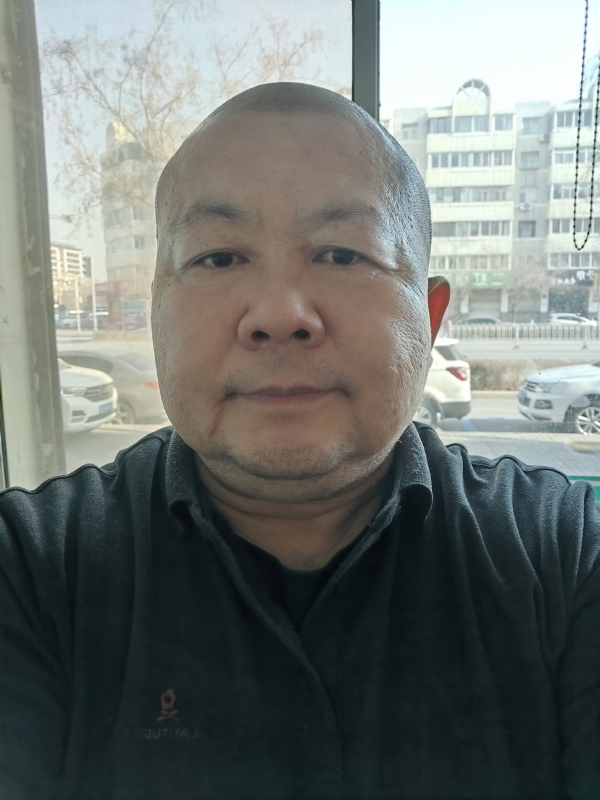 穆萨的第一张照片--扬州相亲服务中心