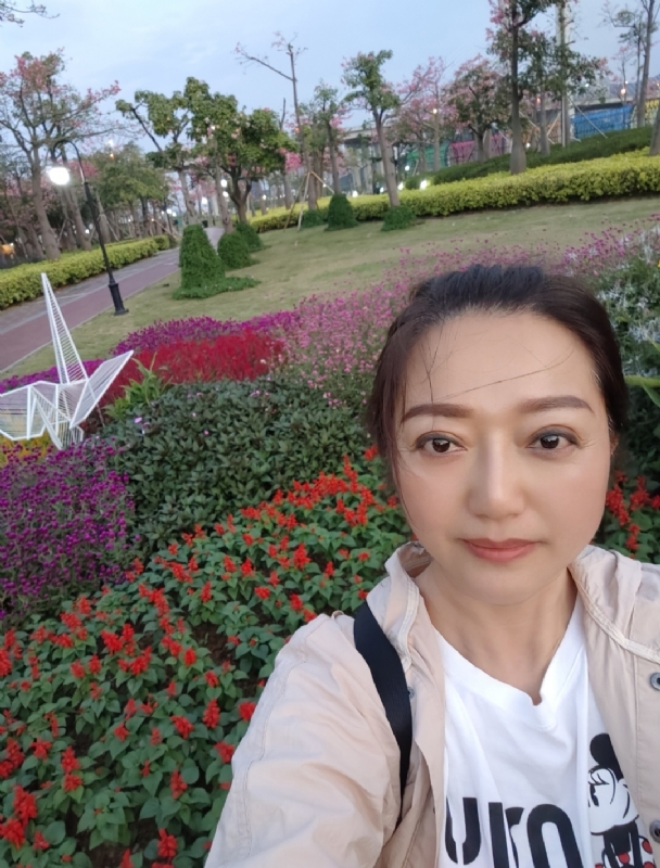 m云朵的第一张照片--扬州相亲服务中心