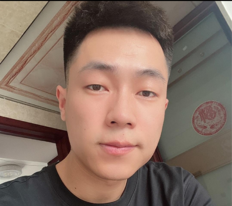 句号的第一张照片--扬州相亲服务中心