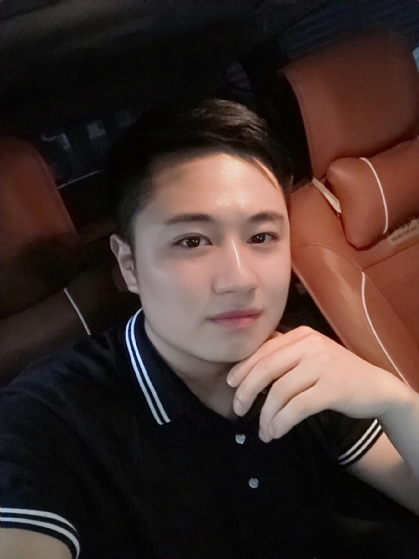 生活再继续的第一张照片--扬州相亲服务中心