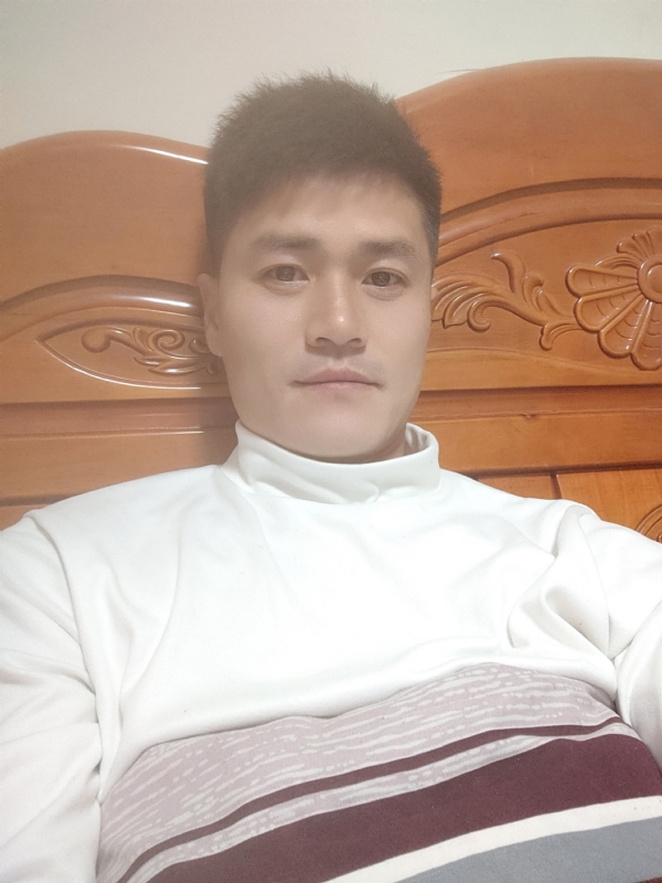 网球罗的第四张照片--扬州相亲服务中心