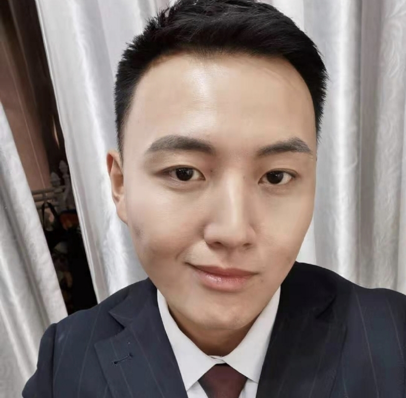 英俊潇洒的第二张照片--扬州相亲服务中心