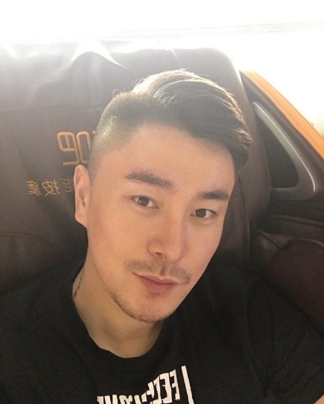 郑Sir的第二张照片--扬州相亲服务中心