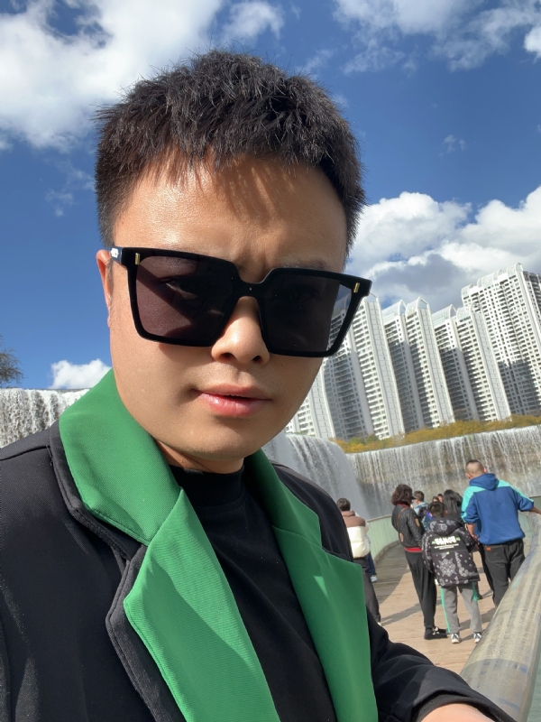 子阳的第一张照片--扬州相亲服务中心