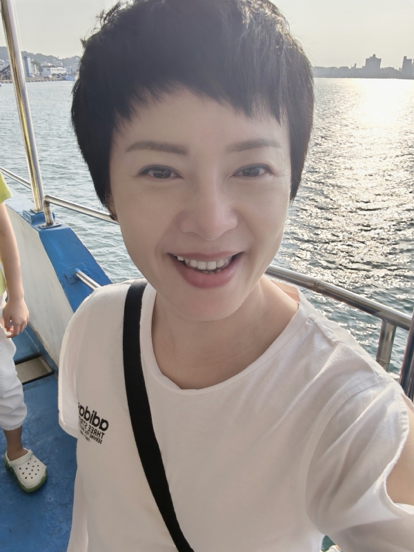 Tina的第一张照片--扬州相亲服务中心