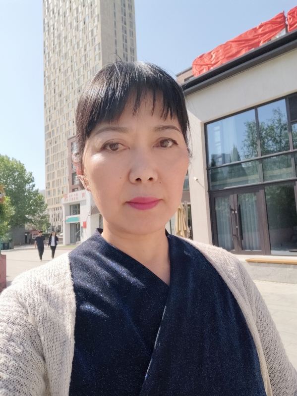 天山雪莲的第一张照片--扬州相亲服务中心