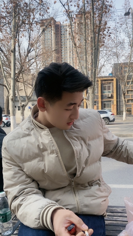 liyifan的第一张照片--扬州相亲服务中心