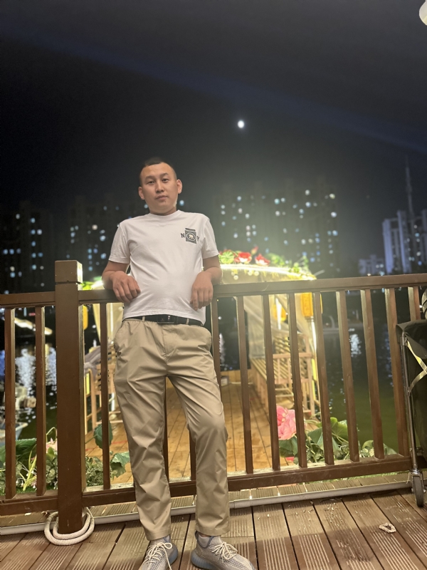 大超的第一张照片--扬州相亲服务中心