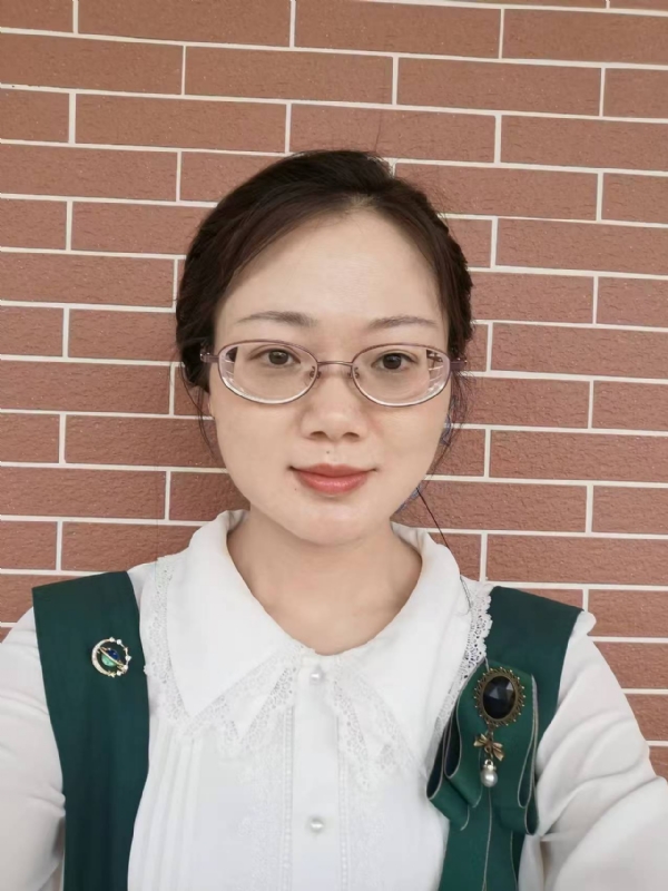Lily的第一张照片--扬州相亲服务中心