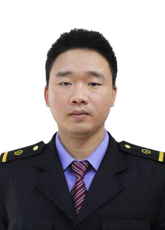 平淡是真的第一张照片--扬州相亲服务中心