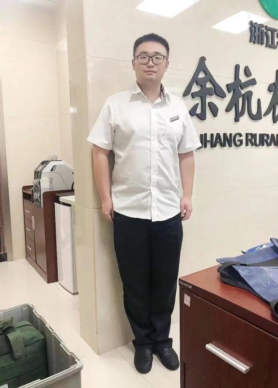 君临天下的第一张照片--扬州相亲服务中心