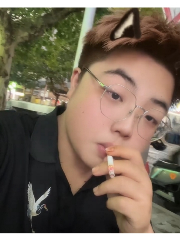 不循环的缘的第一张照片--扬州相亲服务中心