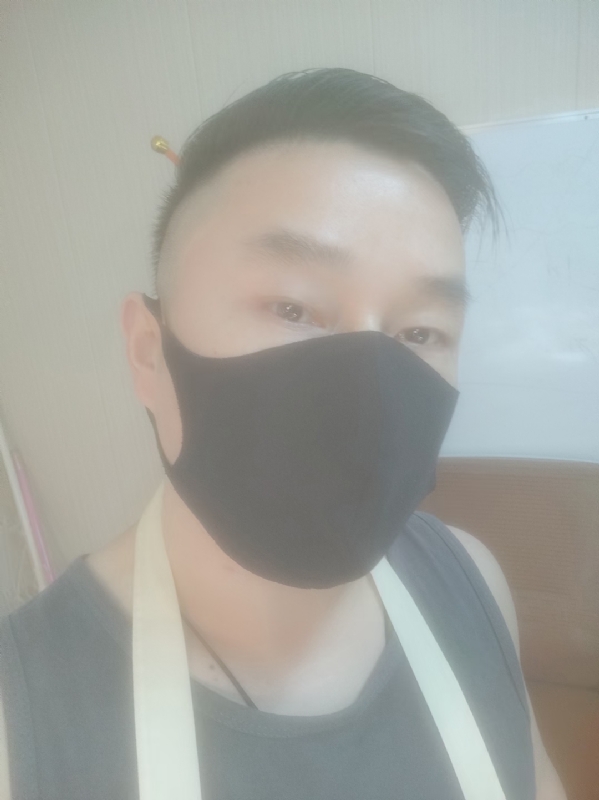 Poluk秦的第二张照片--扬州相亲服务中心