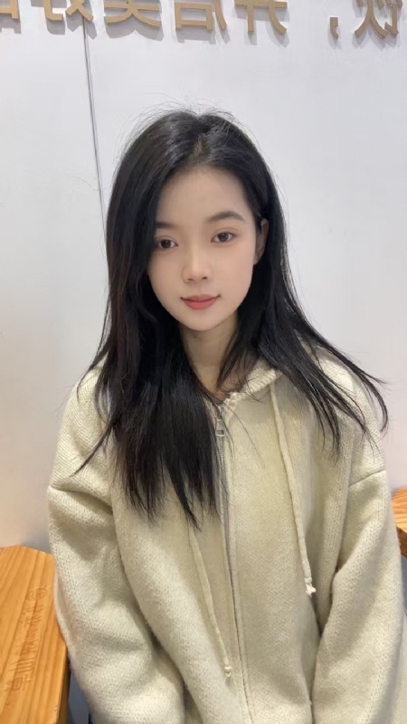 草莓奶昔的第一张照片--扬州相亲服务中心