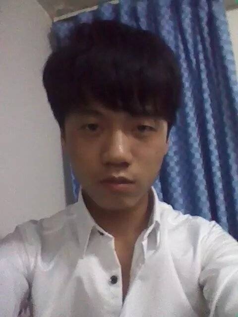 凌轩的第一张照片--扬州相亲服务中心