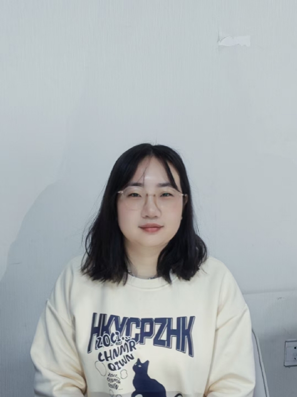 雪舞的第一张照片--扬州相亲服务中心