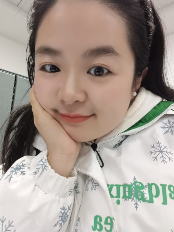 玥玥的第一张照片--扬州相亲服务中心