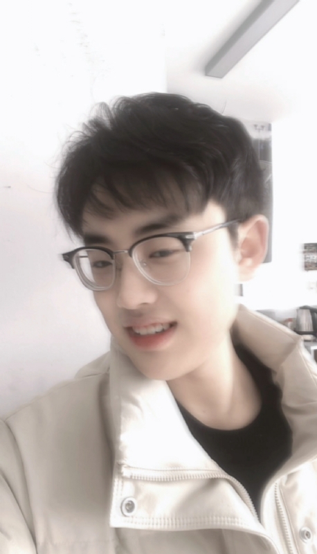 梁21的第一张照片--扬州相亲服务中心