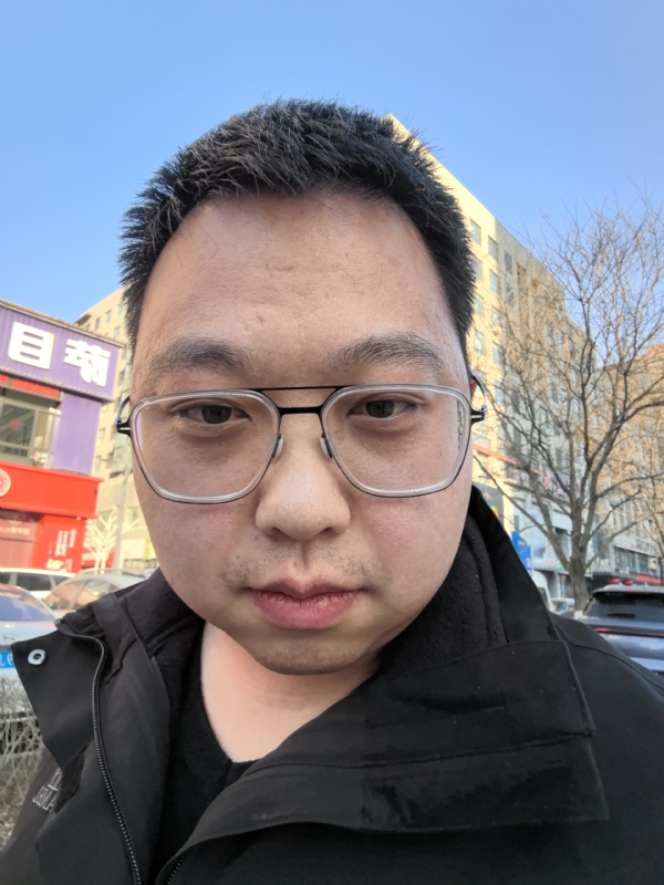 宋哲的第一张照片--扬州相亲服务中心